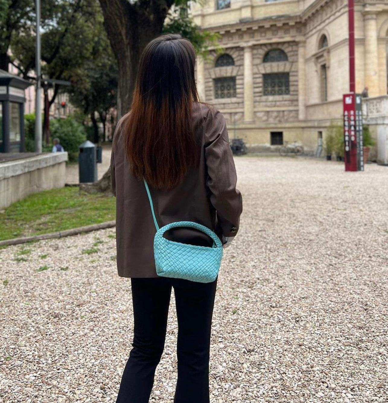 Ghibli 4507 - Calfskin Black Top Handle Bag(color off white) Pre-Order Delivery Time 10 weeks