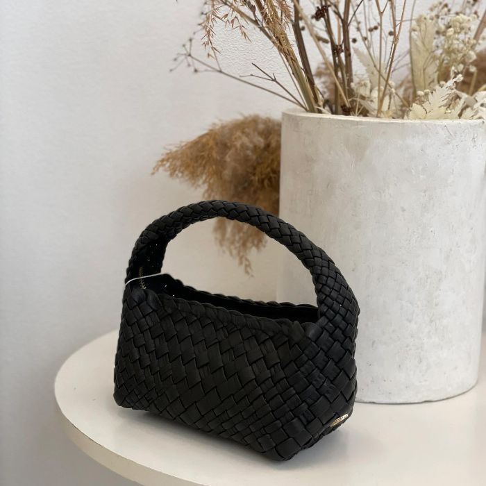 Ghibli 4507 - Calfskin Black Top Handle Bag（color black）