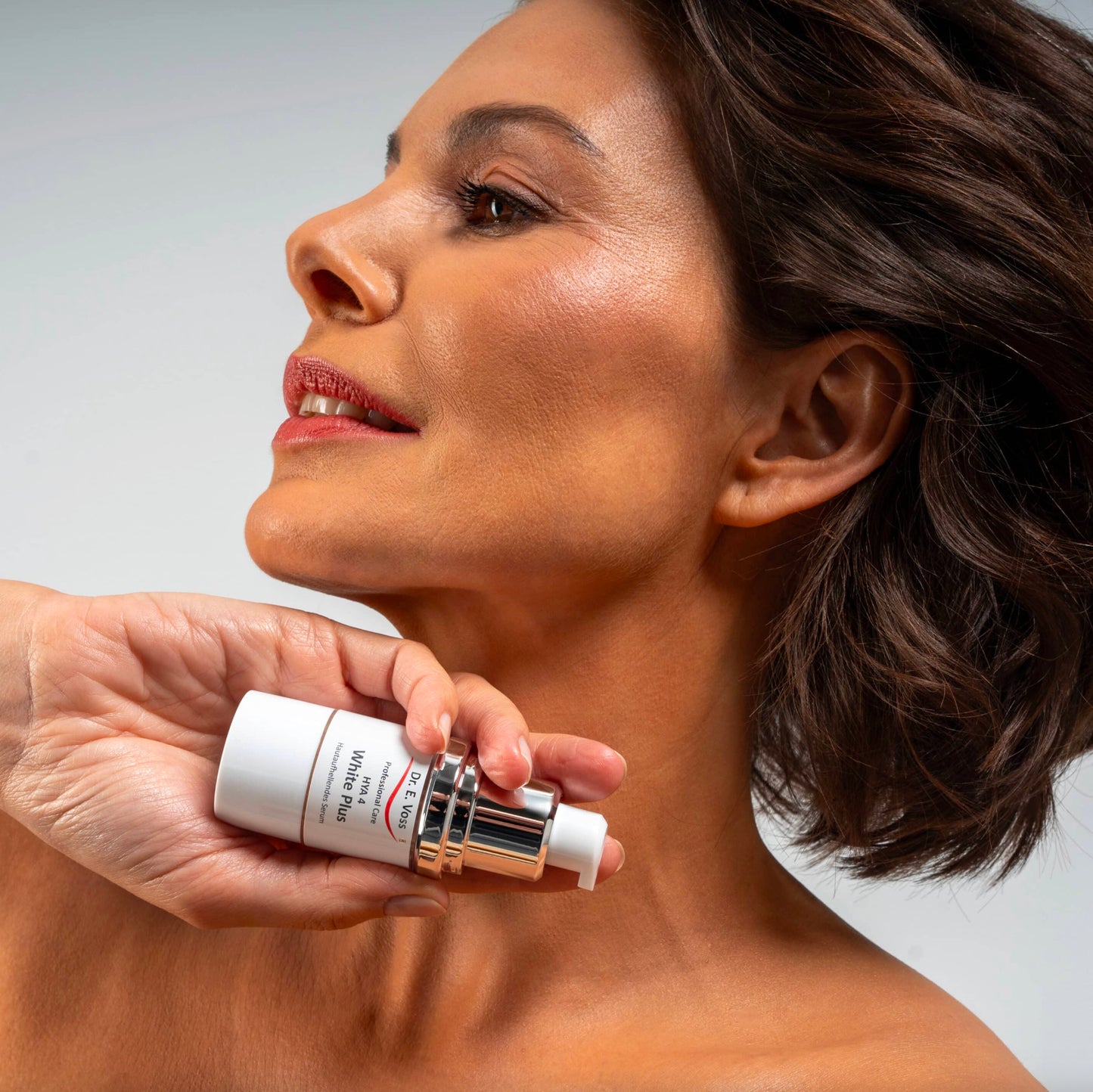 Dr.E.Voss Hya 4 White Plus 30ml x4 suitbable for skinova