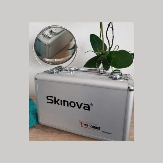 SKINOVA® Transportbox-Set Alu mit Netzteil und Ladestation